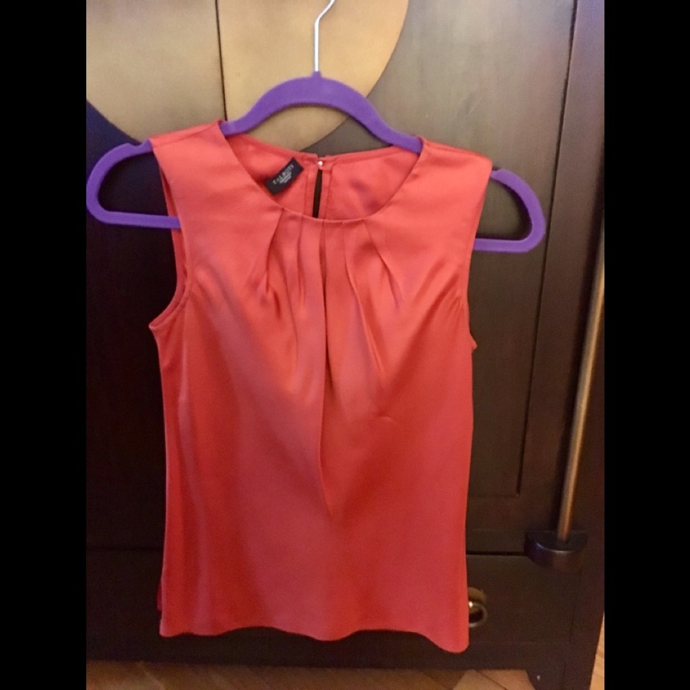 Talbots 100% silk shell top w/ gathering at chest